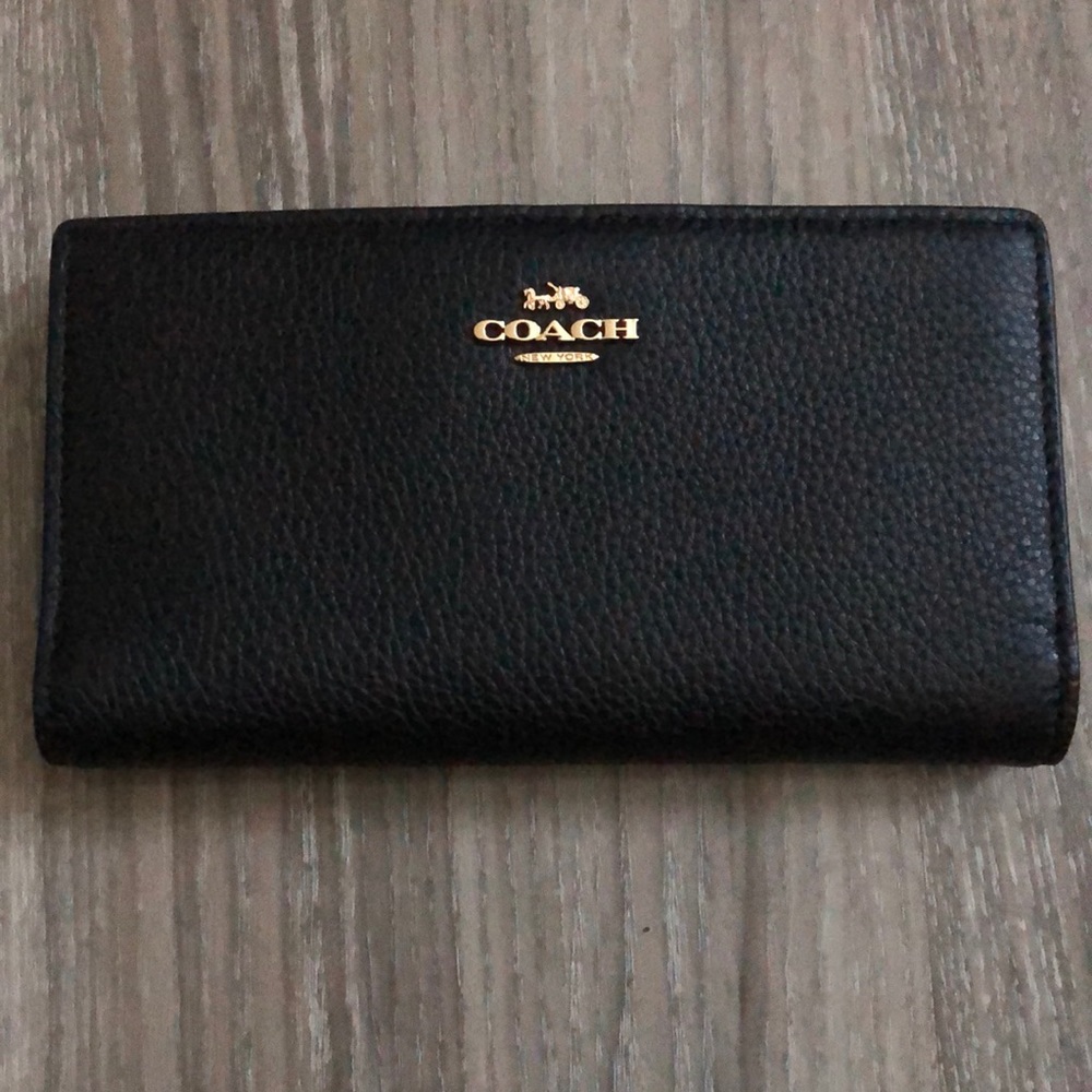Slim zip wallet coach